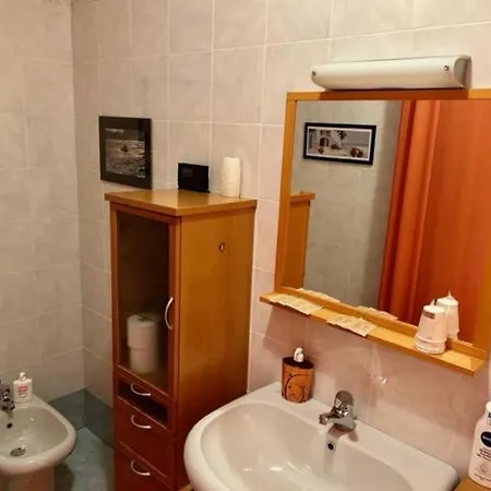 فندق مبيت وإفطار La Casa Del Barbiere 3*