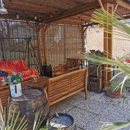 Alojamento de Acomodação e Pequeno-almoço La Casa Del Barbiere