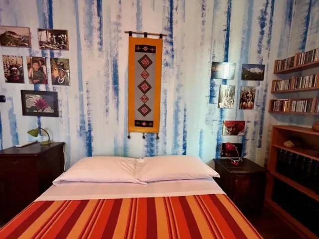 La Casa Del Barbiere Panzió Modena